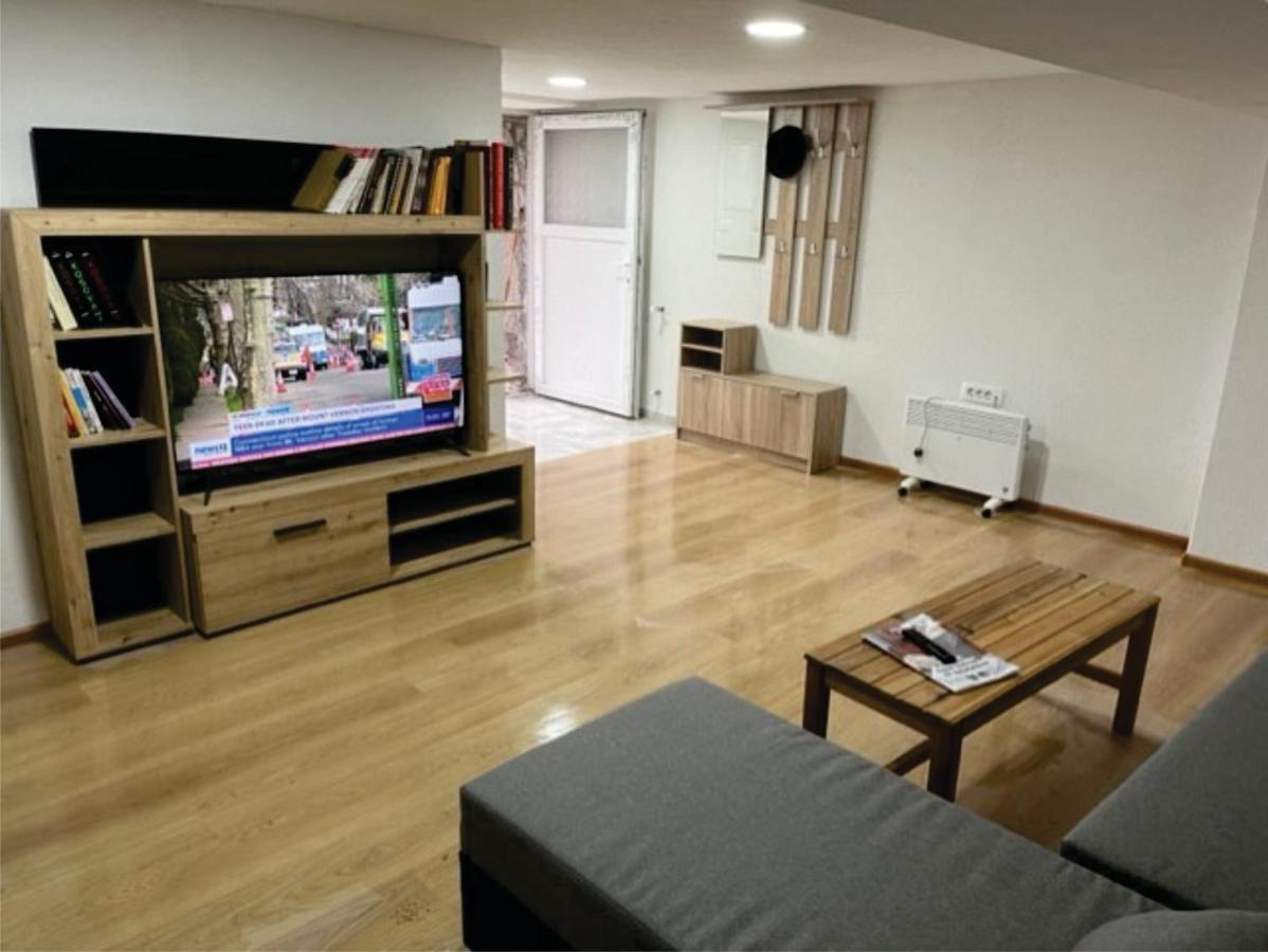 Demo'S Place Gusinje Ngoại thất bức ảnh