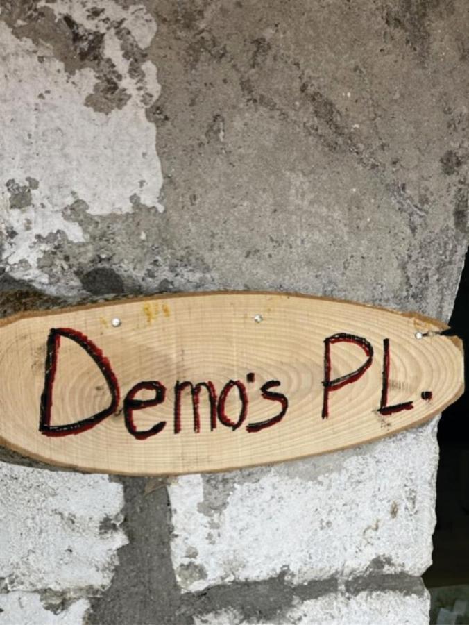 Demo'S Place Gusinje Ngoại thất bức ảnh